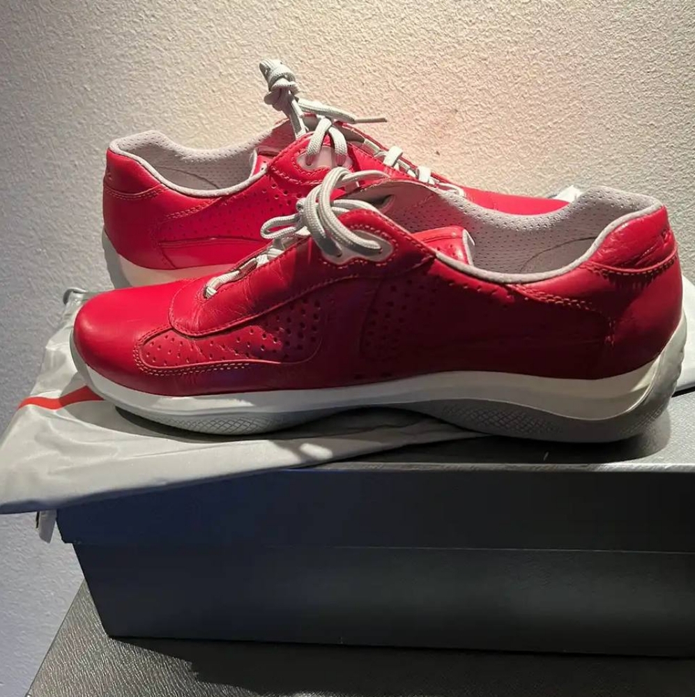Prada America's cup 🍒 cherry red sz 9 - Picture 3 of 7